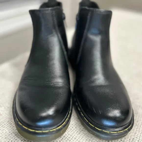 Dr. Martens Bonzai Boot black Chelsea style