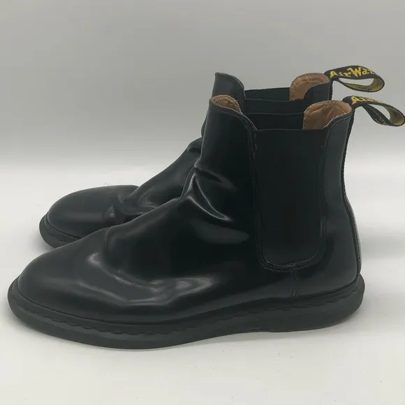 Dr. Martens Boots Men's 10 Graeme II Chelsea Leather Slip On Luxury Footwear