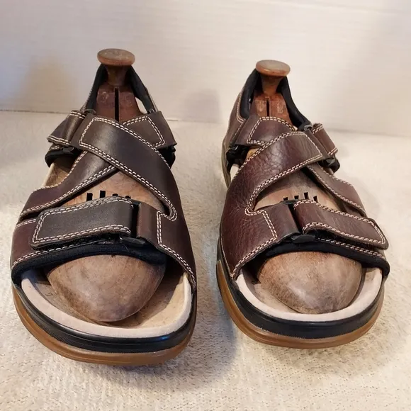 DR. MARTENS BROWN LEATHER FISHERMAN CRISS CROSS SANDALS - SIZE  12
