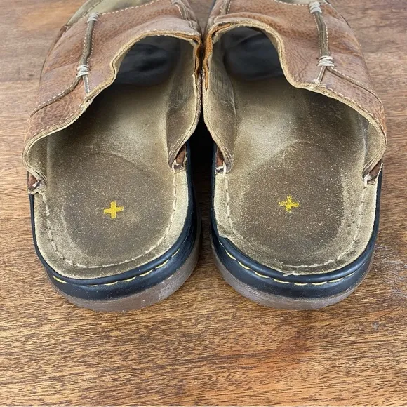 DR MARTENS Brown Leather Slide Sandals