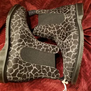 Dr Martens CHELSEA BOOTS