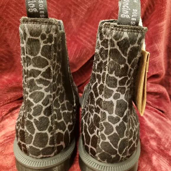 Dr Martens CHELSEA BOOTS
