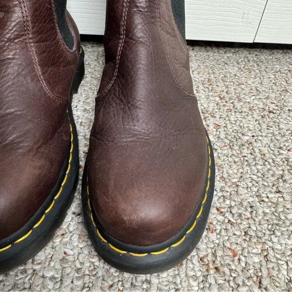 Dr Martens Faux Fur Lined Chelsea Tumbled Leather Boots 7