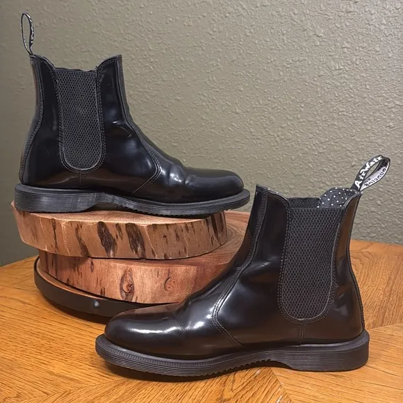 DR MARTENS FLORA SMOOTH LEATHER CHELSEA BOOTS