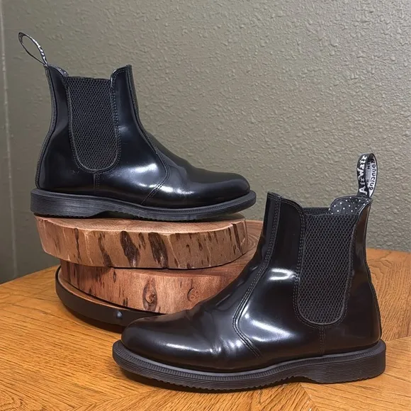 DR MARTENS FLORA SMOOTH LEATHER CHELSEA BOOTS