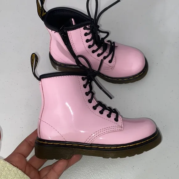 Dr. Martens Girl’s Pink Patent Leather Side Zip Boots Size 9