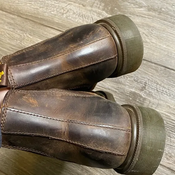 Dr. Martens Men’s 10 Chelsea Boots