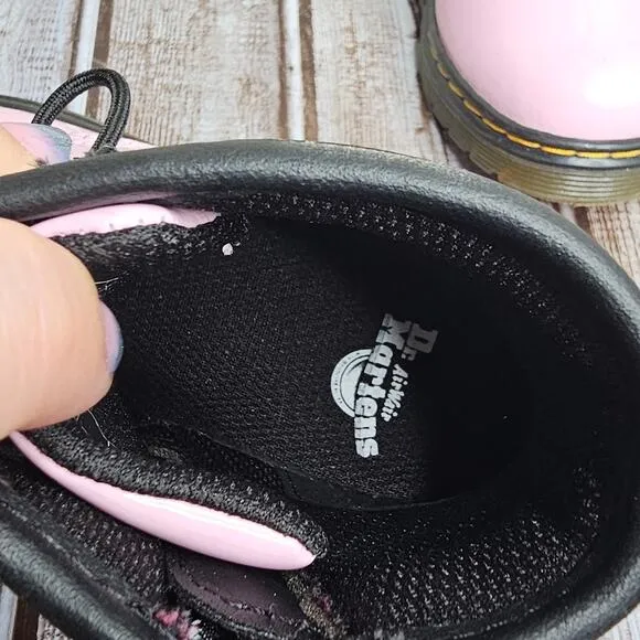 Dr. Martens pink patent leather side zip kids collection boots booties size 10