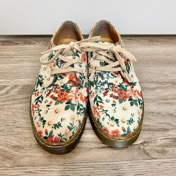 Dr. Martens Secret Garden Gizelle Casual Canvas Oxfords Women's Size 6 LIKE NEW