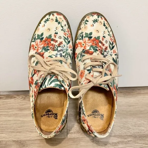 Dr. Martens Secret Garden Gizelle Casual Canvas Oxfords Women's Size 6 LIKE NEW