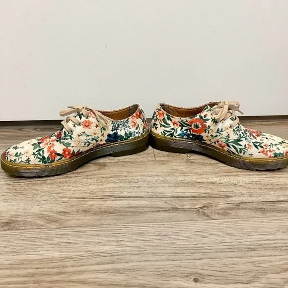 Dr. Martens Secret Garden Gizelle Casual Canvas Oxfords Women's Size 6 LIKE NEW