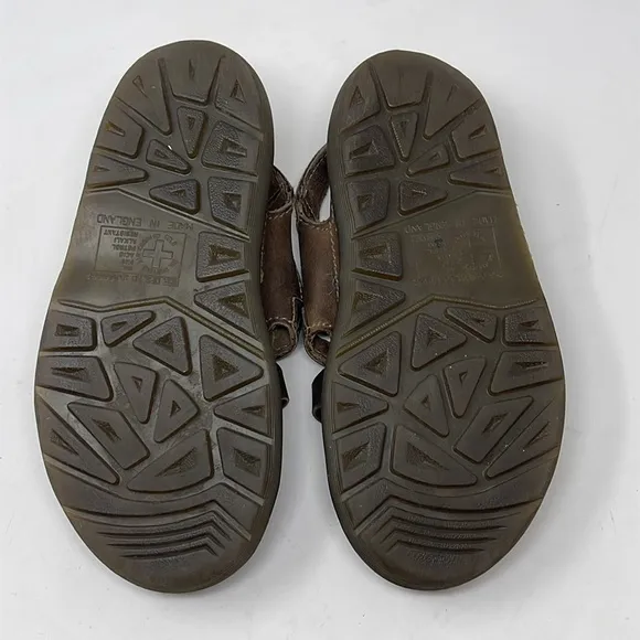 Dr. Martens Vintage Made In England Y2K Chunky Heel Fisherman Sandals Size 7 US