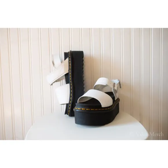 Dr. Martens Voss Quad Sandals Platform Ladies 9 NEW
