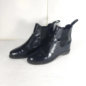 Dr Martens Women's Flora US10 EU 42 Black Smooth Leather Ankle Chelsea Boots