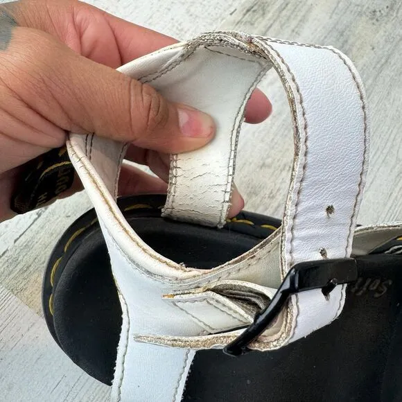 Dr. Martens Y2K Women's Blaire Fisherman Chunky Platform Sandals Size 5L White