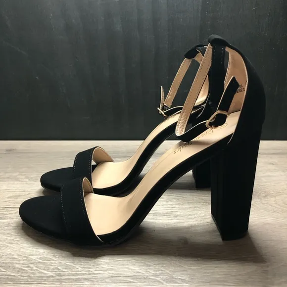 DREAM PAIRS Chunky High Heel Sandals