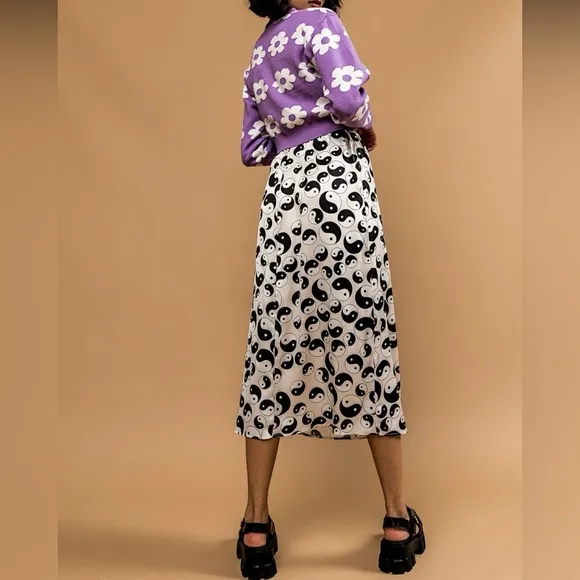 Dressed in LALA yin yang midi skirt