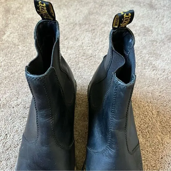 Dr. Martens Women's 9 Rometty Wyoming Leather Platform Chelsea Boots
