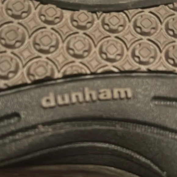 Dunham Brown Leather Sandals size 11