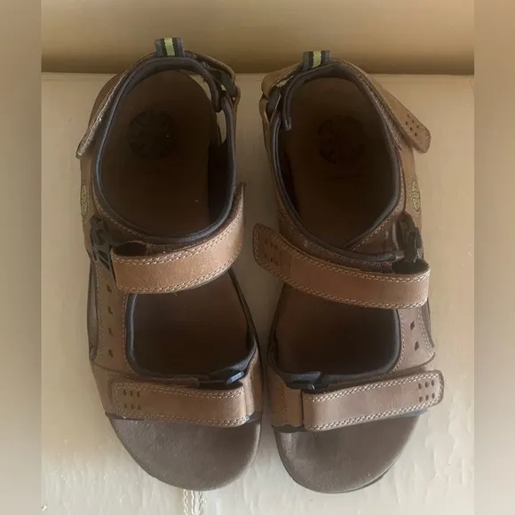 Dunham Brown Leather Sandals size 11
