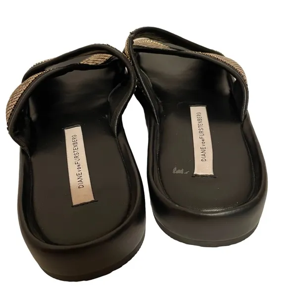 DVF Diane Von Furstenberg Gold Metallic Slides Size 7 Comfy
