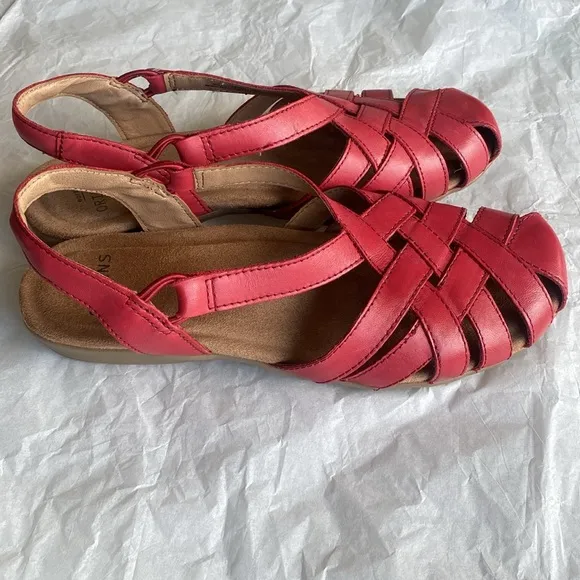 Earth Origins Leather Fisherman Berri Sandals Size9