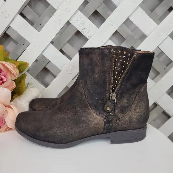 Earthies Brown Sintra Rock Leather Dual Side Zip Studded Ankle Boots Size 7
