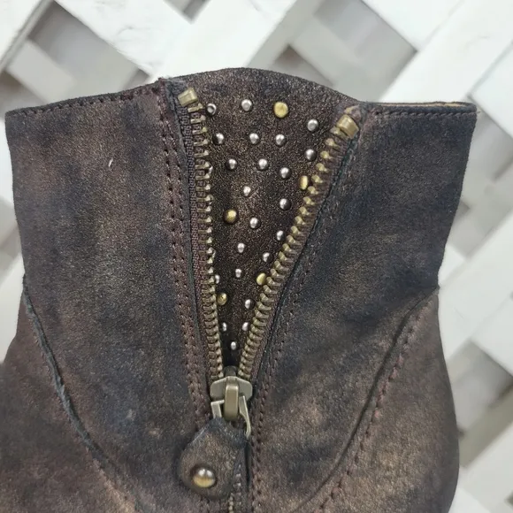Earthies Brown Sintra Rock Leather Dual Side Zip Studded Ankle Boots Size 7