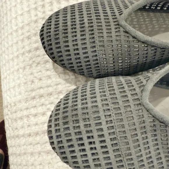 EILEEN FISCHER Perforated Suede Grey Flats Hidden Wedge