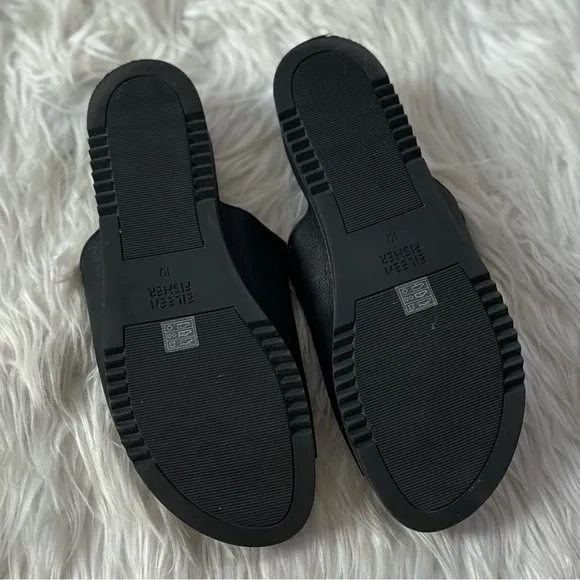 EILEEN FISHER 10 Koha Tumbled Leather Wedge Sandals in Black • Slides