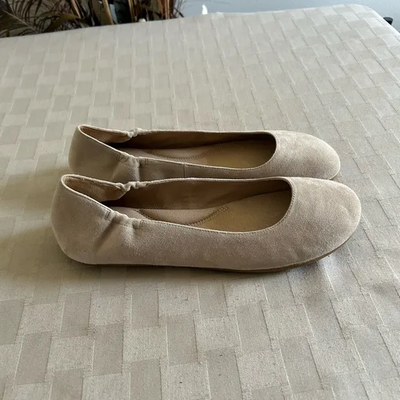 Eileen Fisher Fosse Suede Ballet Flats