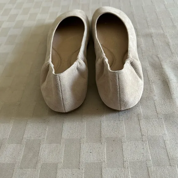 Eileen Fisher Fosse Suede Ballet Flats
