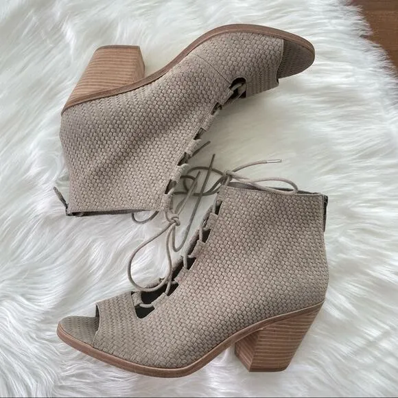 Eileen Fisher | NWOT Nude Suede Slew Lace-Up Bootie Earth Open Toe Sandal Tan 10
