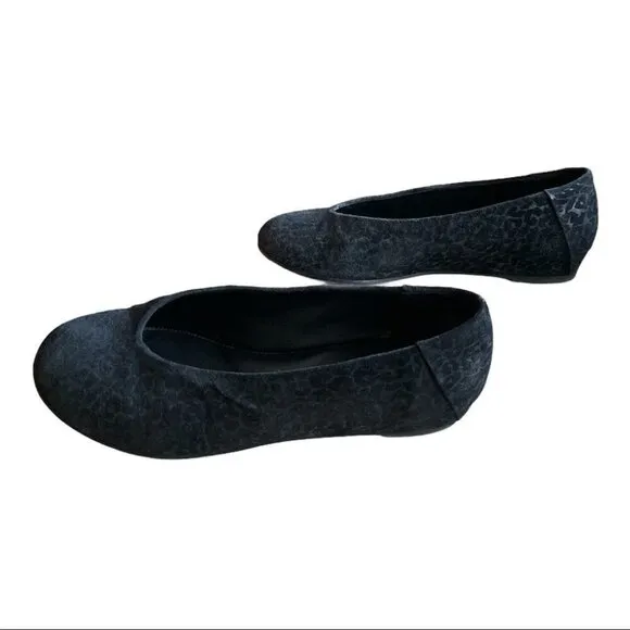 𝅺EILEEN Fisher Patch Leopard Embossed Black Leather Ballet Flats Size 8/ 38