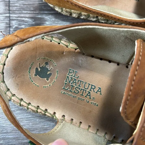 El NaturaLista brown leather sandals size 42 (d198)