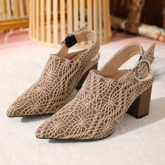 Embroidered Pu Material Pointed Toe Chunky High Heel Shoes With Ankle Strap