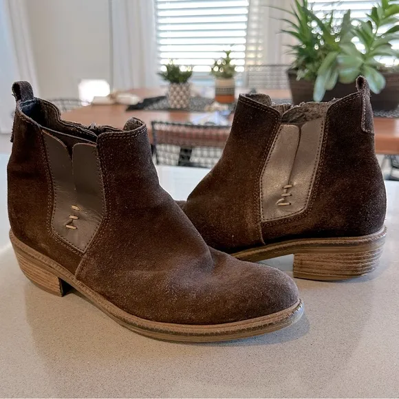 Eric Michael Genuine Leather Suede Heeled Side Zip Ankle Boots