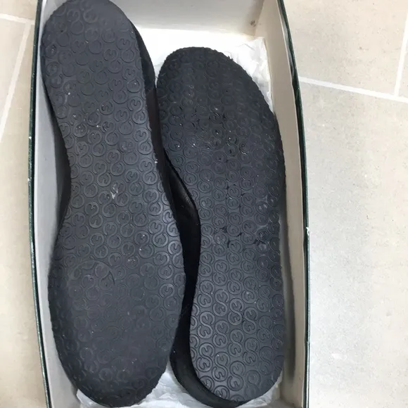 Escada 39 Leather Suede black lace up flats