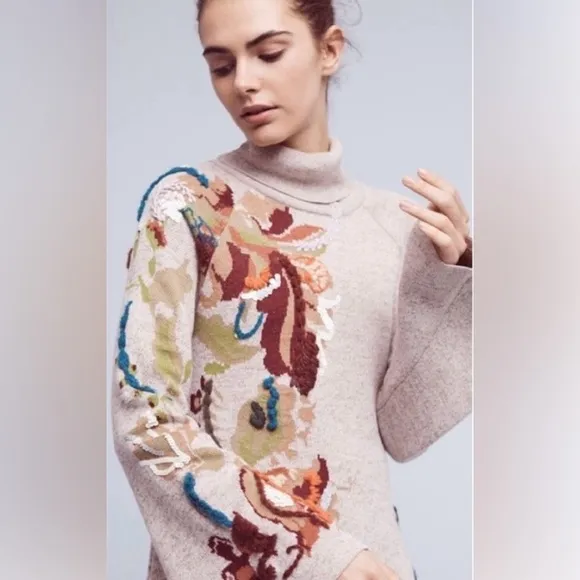 EUC Anthropologie Knitted &amp; Knotted  Embroidered Petals Swing Dress - S