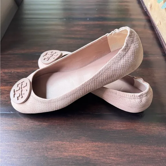 EUC 🎉 Tory Burch Grey/Tan Minnie Ballet Flats (8)