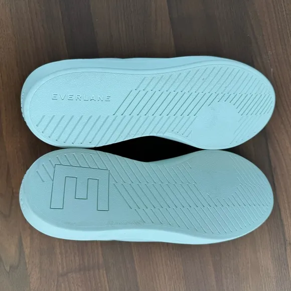 Everlane Leather ReLeather Tennis Shoes Seafoam Green Low Top Lace Up Sneakers