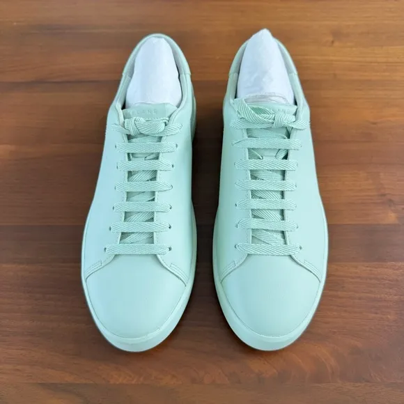 Everlane Leather ReLeather Tennis Shoes Seafoam Green Low Top Lace Up Sneakers
