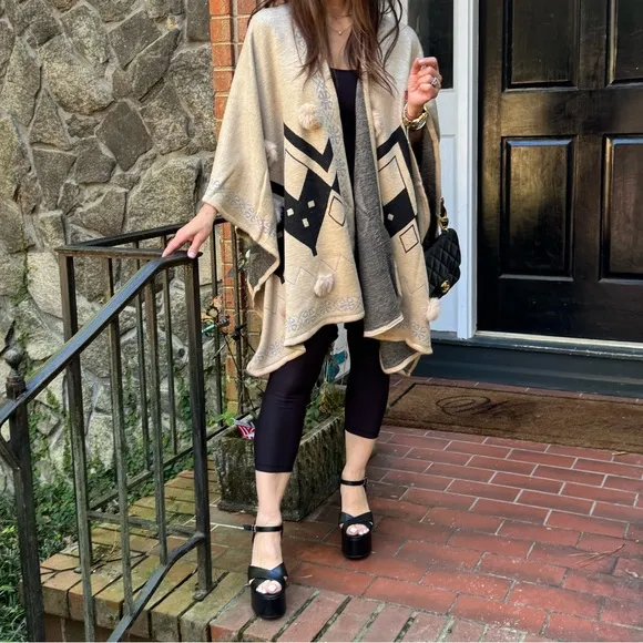 Fabulous Aztec  Oversized Fur Trim Poncho