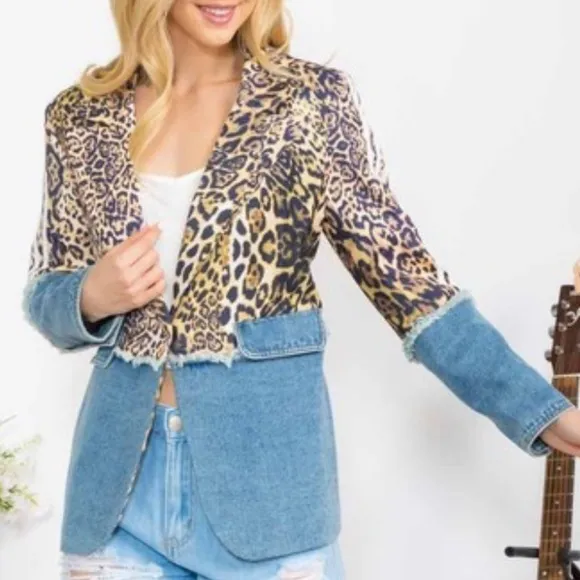 Fabulous Blazer with Denim and Print