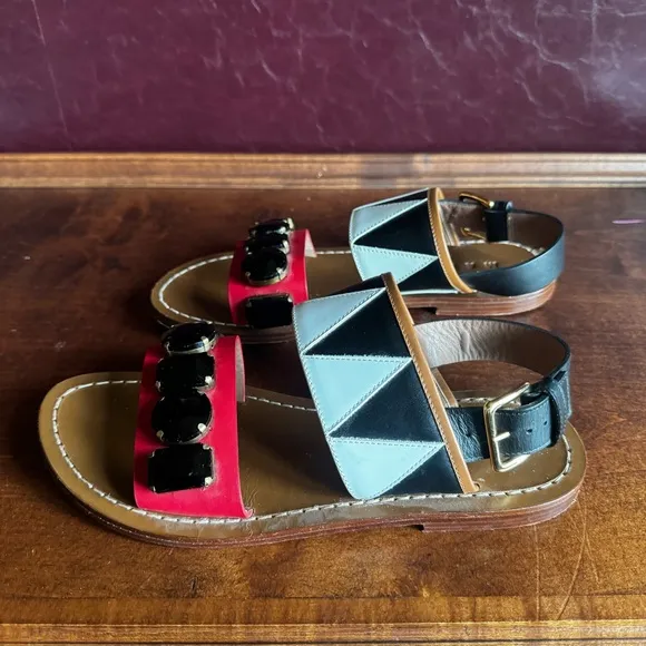 Fabulous Marni Jeweled leather Sandals