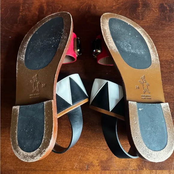 Fabulous Marni Jeweled leather Sandals