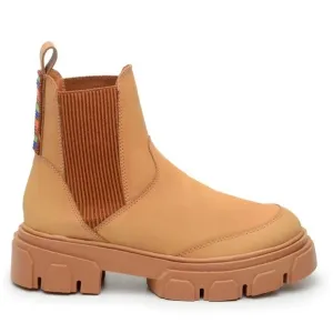 Farm Rio Natural Chelsea Lug Sole Boots size 7.5