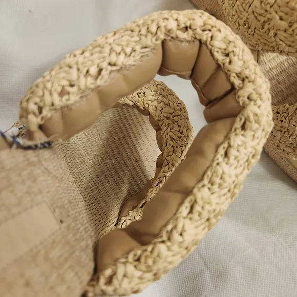 Farm Rio Women's Crochet Puffy Platform Sandals in Natural Size 10