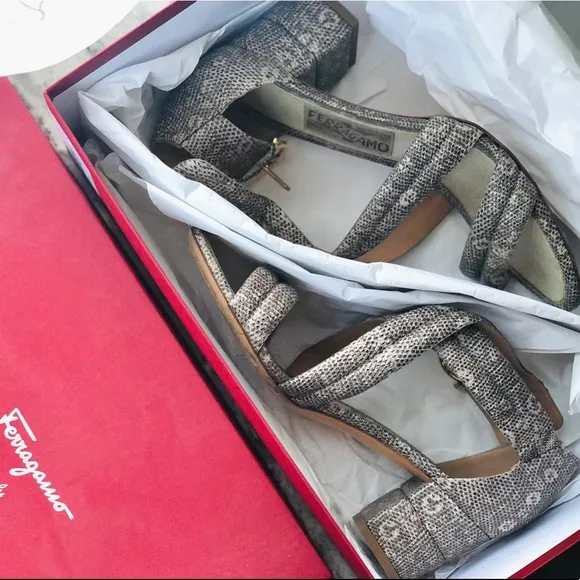 Ferragamo Grey Snake Leather Sandals US 7 with Box