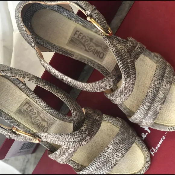 Ferragamo Grey Snake Leather Sandals US 7 with Box